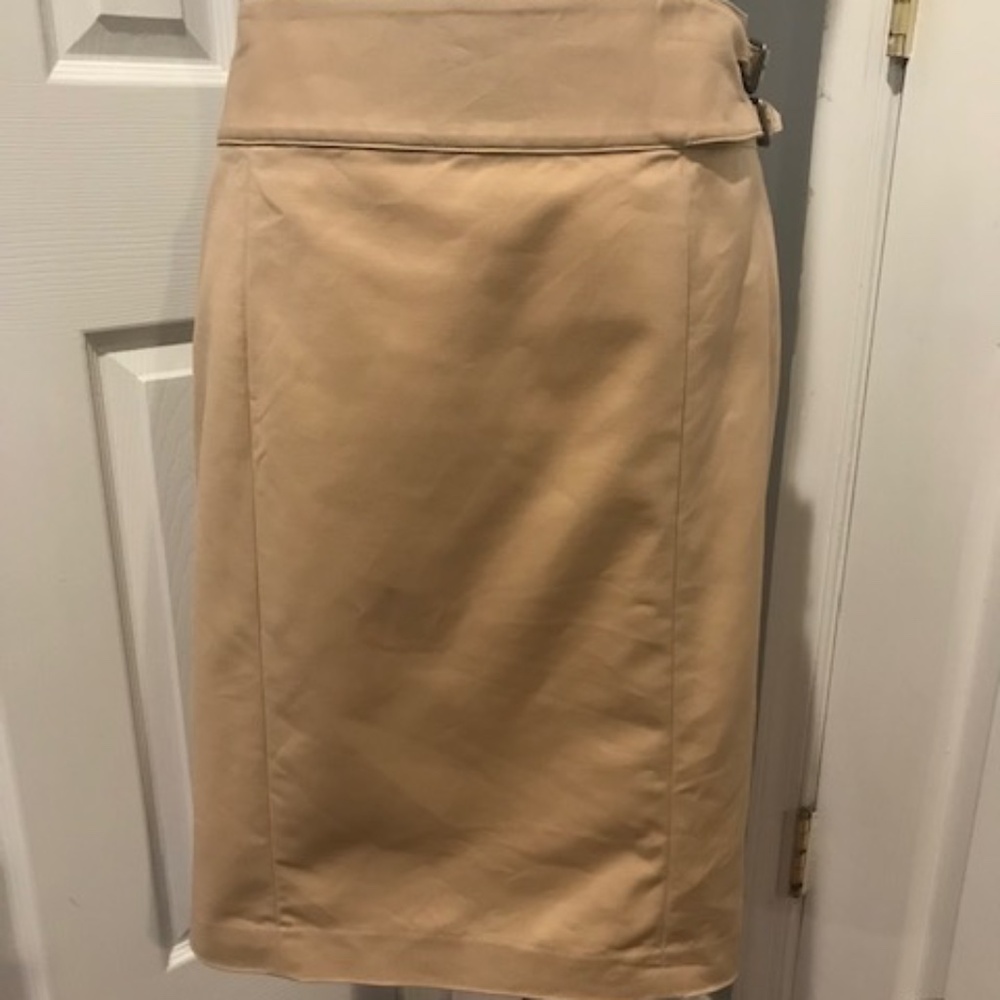 Ralph Lauren Khaki Skirt with Buckle detail